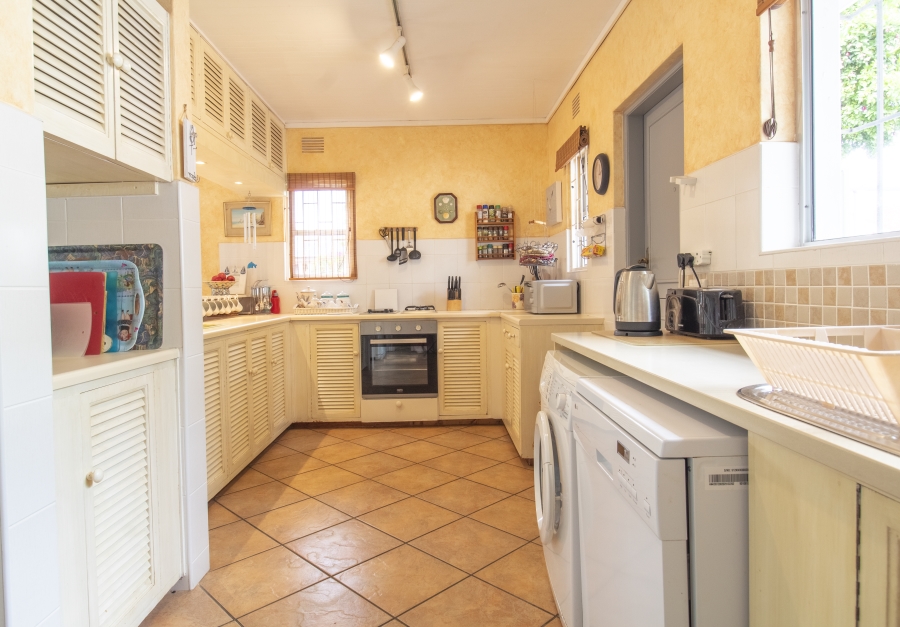 To Let 3 Bedroom Property for Rent in Seaside Longships Western Cape